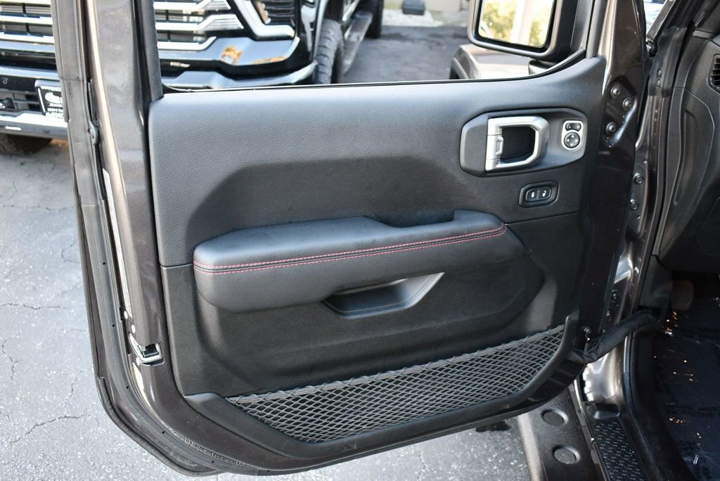 Used 2022 Jeep Wrangler Rubicon w/ Steel Bumper Group image 38