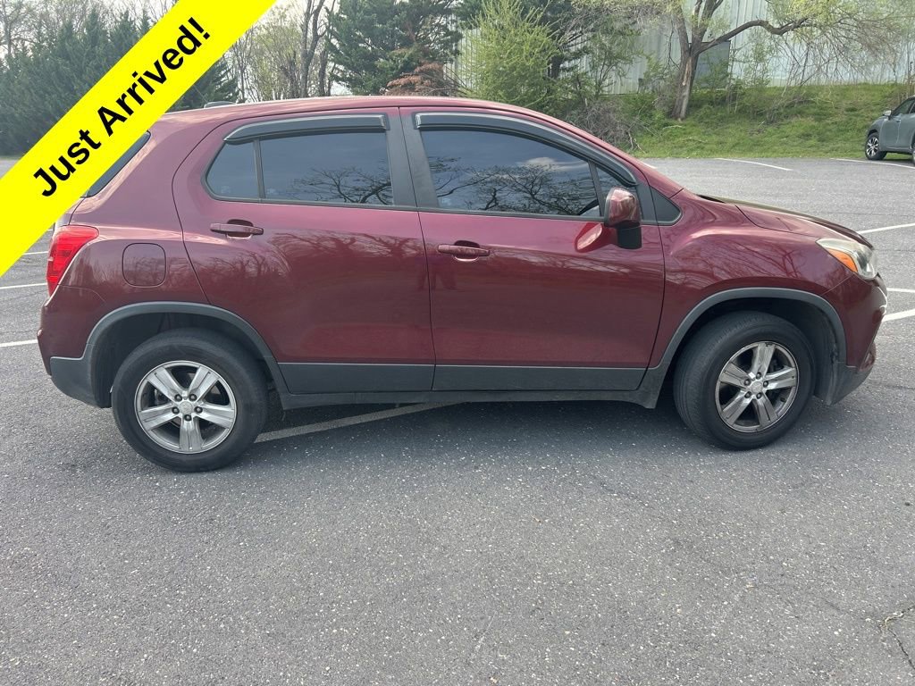 Used 2017 Chevrolet Trax LS image 5