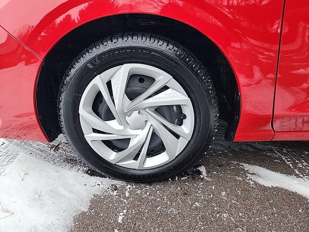 Used 2024 Subaru Impreza 2.0i image 10