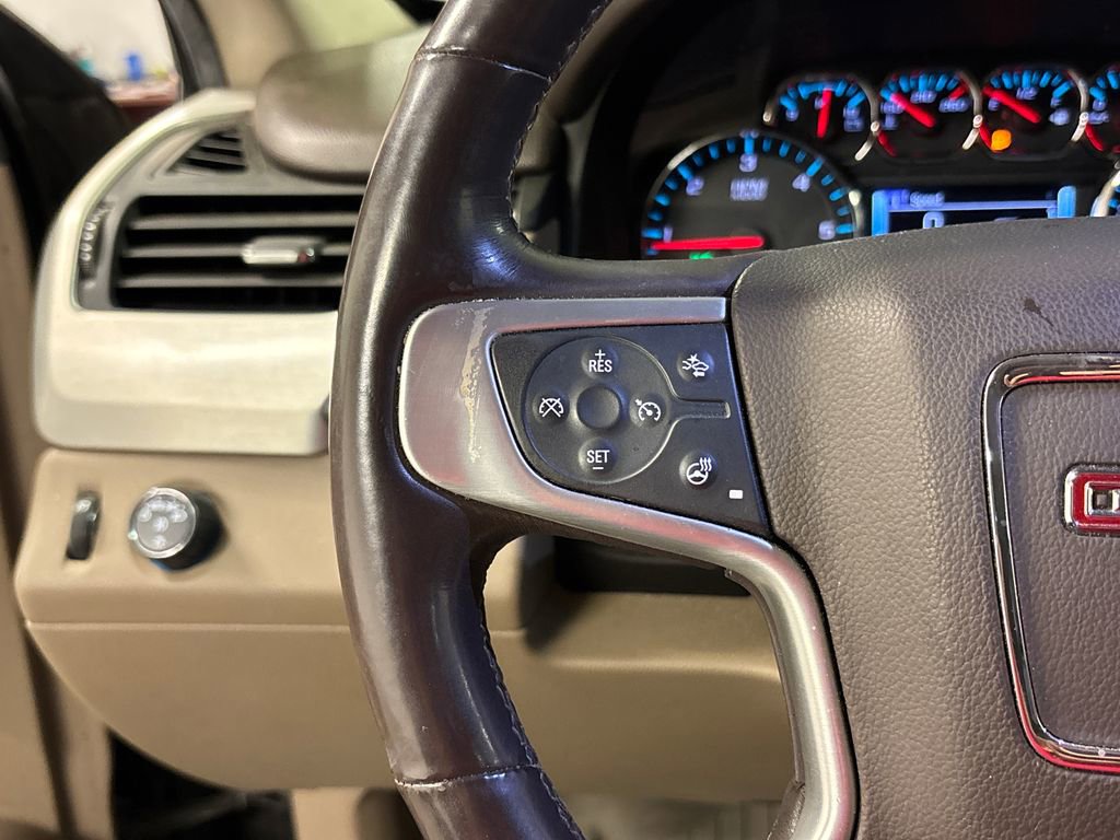 Used 2017 GMC Yukon SLT w/ Open Road Package image 34