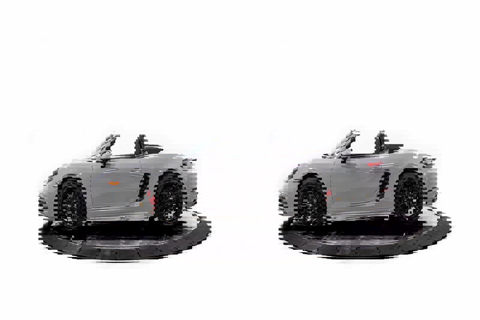 Certified 2025 Porsche 718 Boxster S image 2