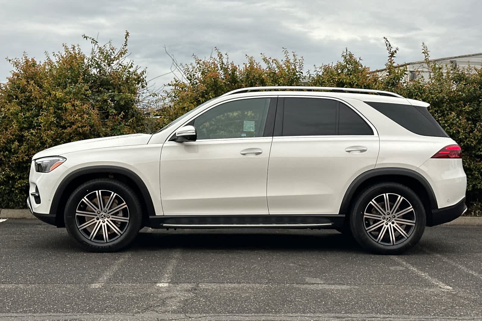 Certified 2026 Mercedes-Benz GLE 350 4MATIC image 6