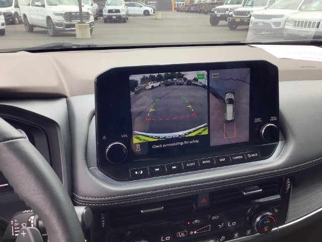 Used 2022 Nissan Rogue Platinum w/ Head-Up Display Package FWD image 19