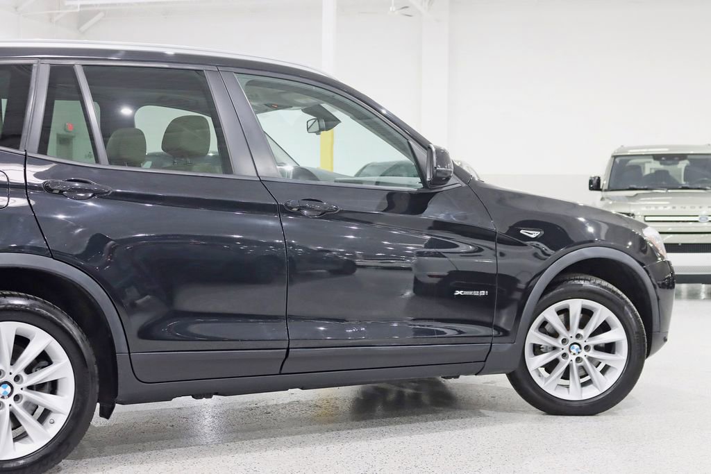 Used 2017 BMW X3 xDrive28i image 11