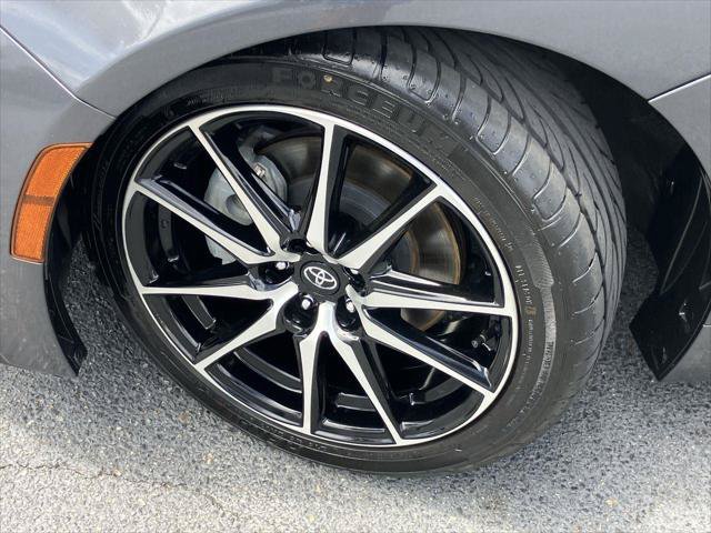 Certified 2022 Toyota GR86 RWD image 9