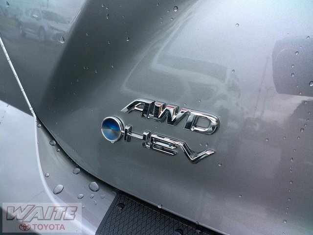 New 2026 Toyota Camry SE image 9