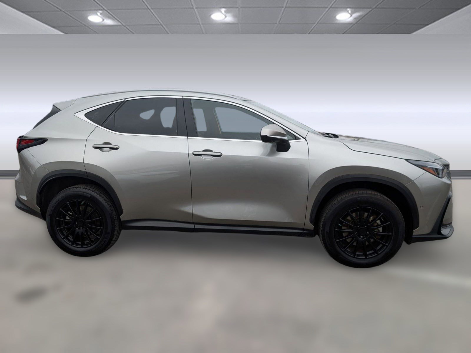 Used 2022 Lexus NX 350h AWD image 8