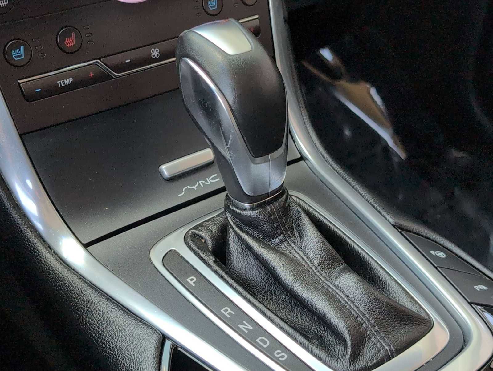 Used 2016 Ford Edge Sport w/ Equipment Group 401A AWD/4WD image 31