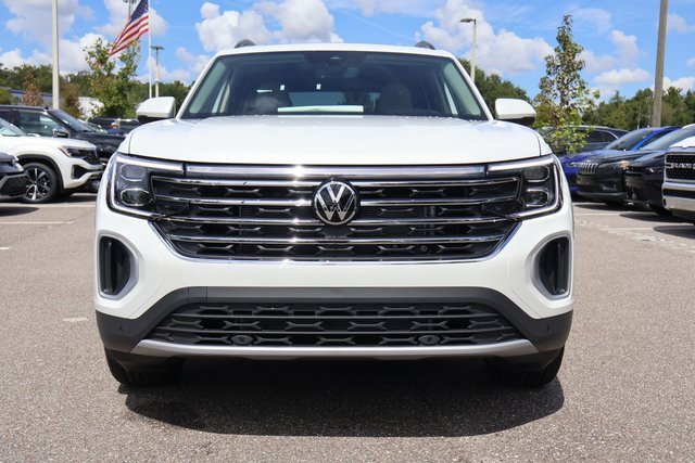 New 2026 Volkswagen Atlas SE image 2