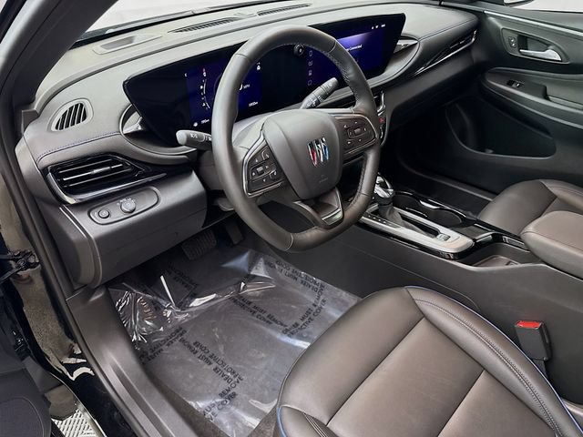 Used 2026 Buick Envista Sport Touring w/ Convenience I Package FWD image 10