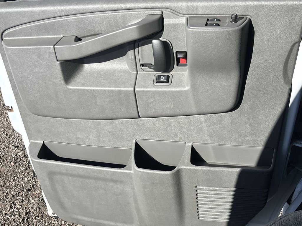 New 2025 GMC Savana 2500 w/ Driver Convenience Package image 21