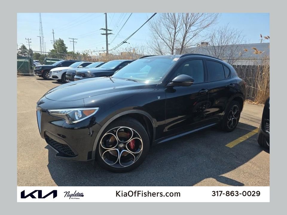 Used 2023 Alfa Romeo Stelvio Ti