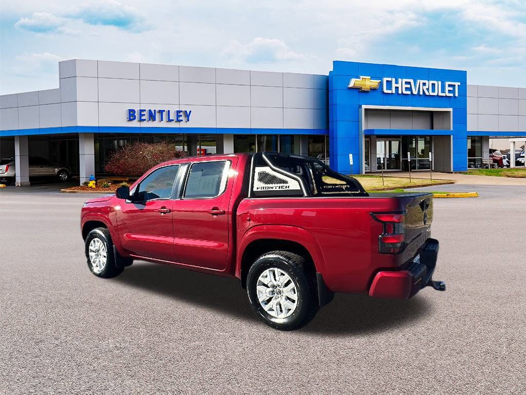 Used 2022 Nissan Frontier SV image 3