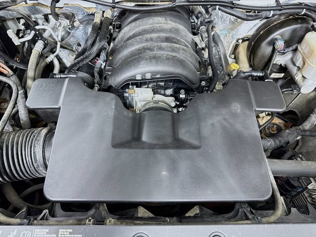 Used 2018 GMC Sierra 1500 SLT w/ All Terrain Package AWD/4WD image 30