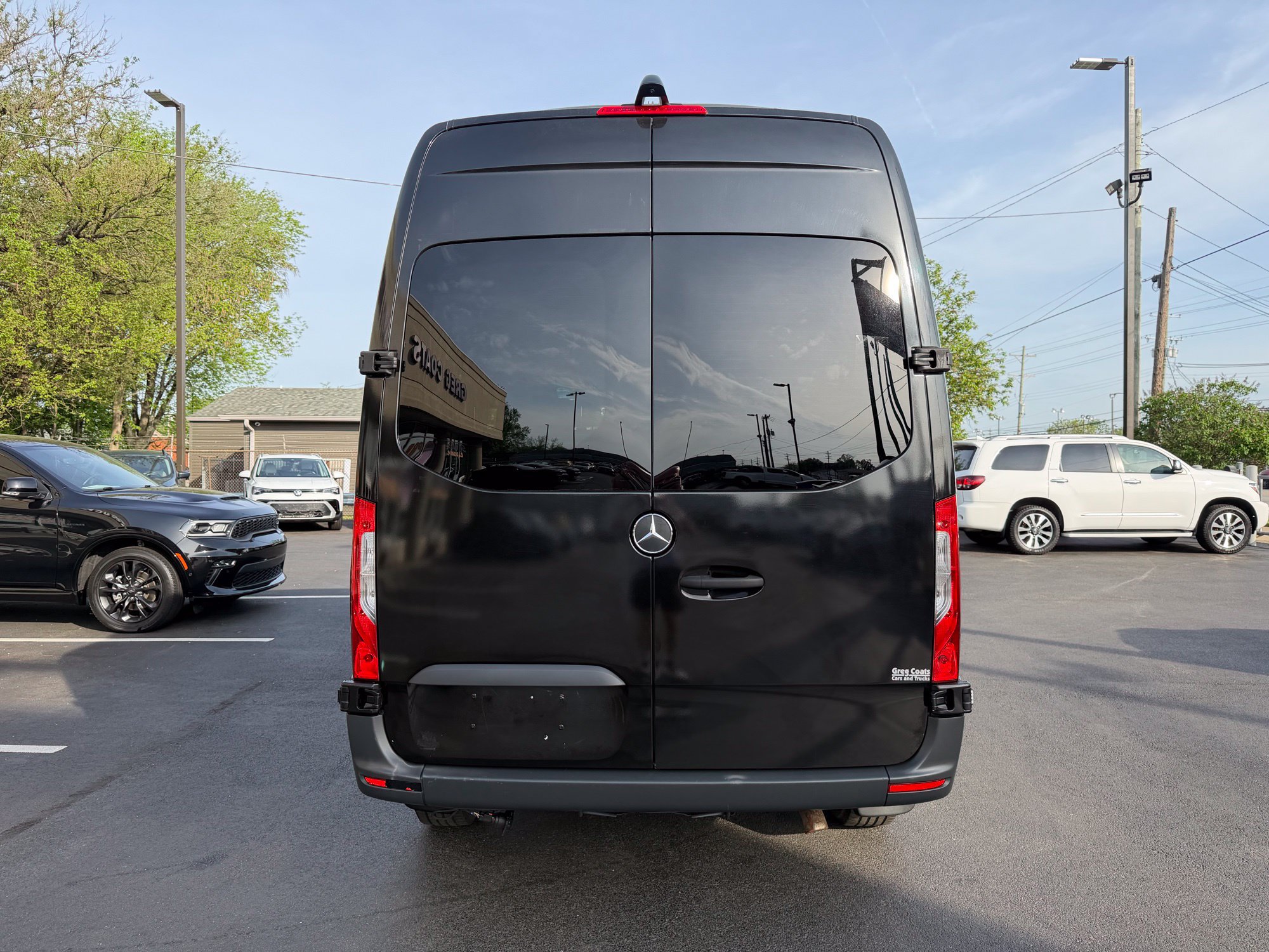Used 2019 Mercedes-Benz Sprinter 2500 image 4