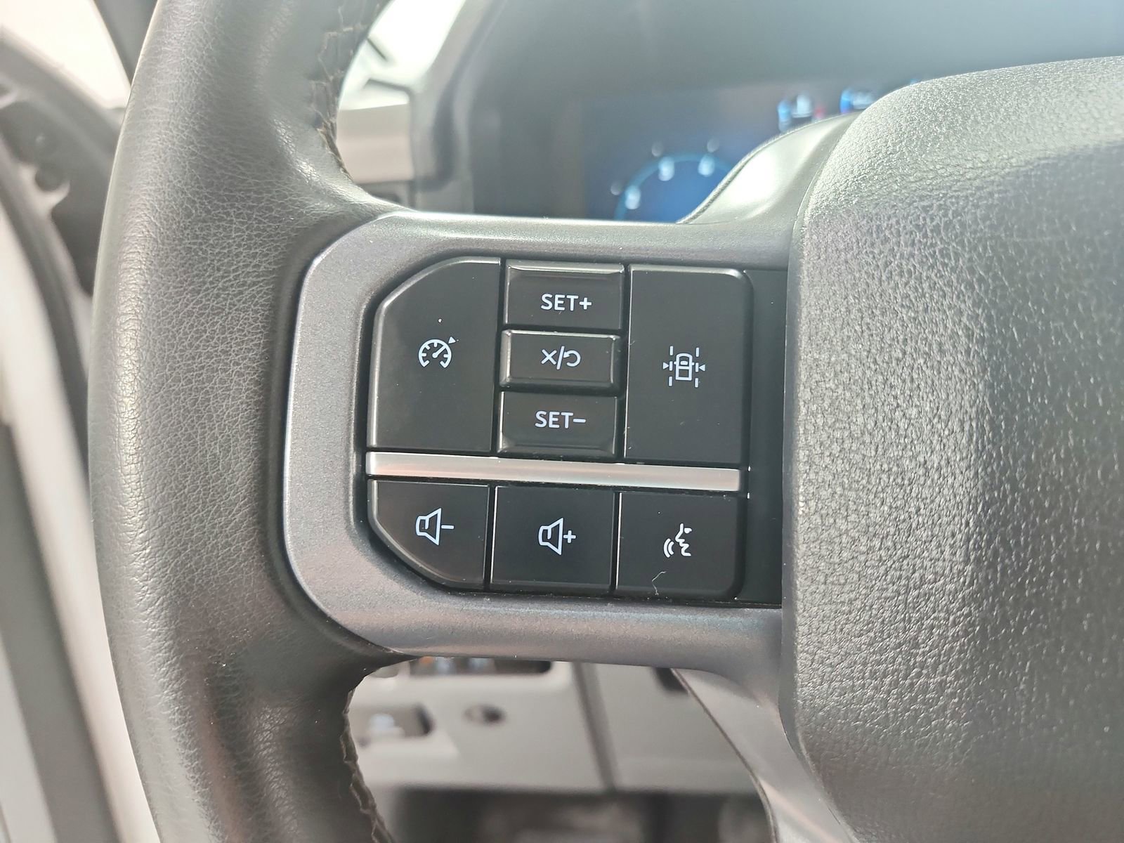 Used 2024 Ford F150 XLT w/ Mobile Office Package image 25