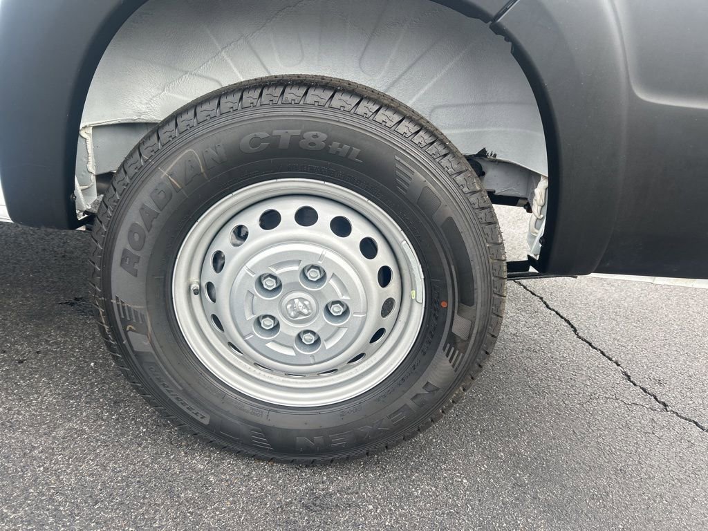 New 2025 RAM ProMaster 2500 w/ Premium Convenience Group image 23