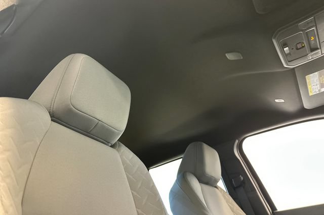 Used 2025 Toyota Tacoma SR5 RWD image 18