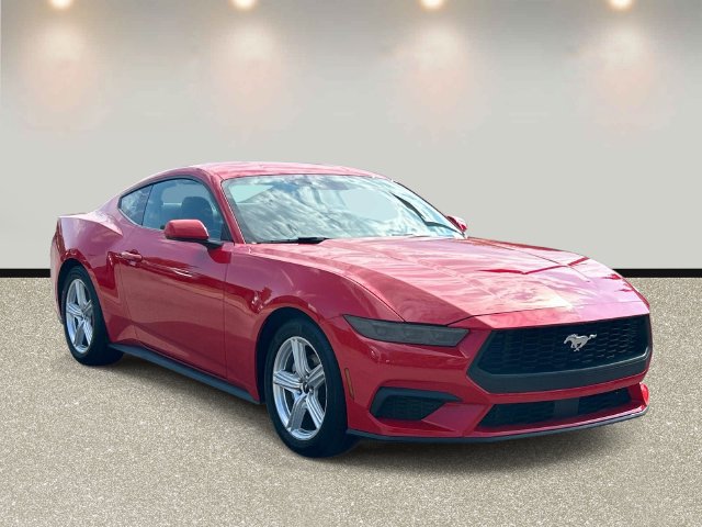 Certified 2026 Ford Mustang Coupe RWD image 3