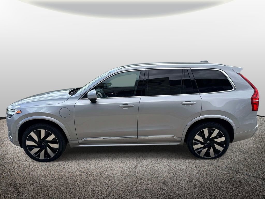 Used 2023 Volvo XC90 T8 Ultimate w/ Protection Package Premier image 3