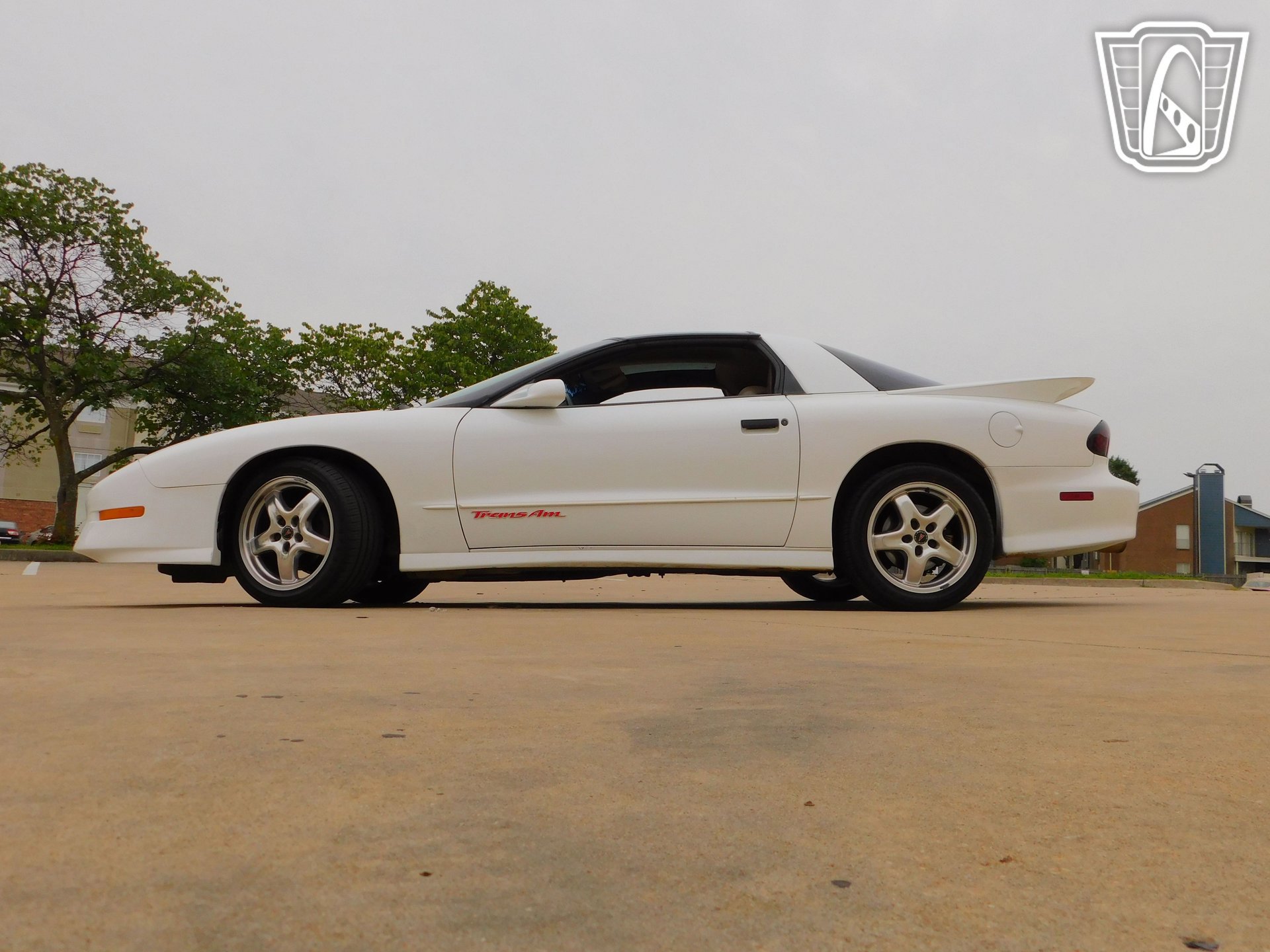 Used 1996 Pontiac Firebird Coupe image 10