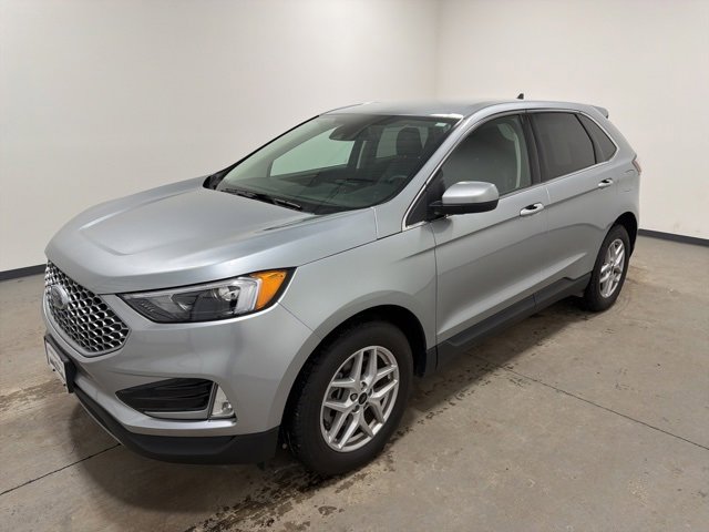 Used 2024 Ford Edge SEL w/ Convenience Package image 7