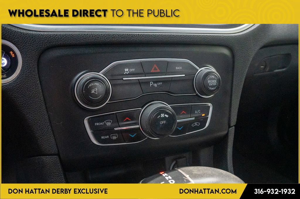Used 2015 Dodge Charger SE w/ Popular Equipment Group RWD image 8