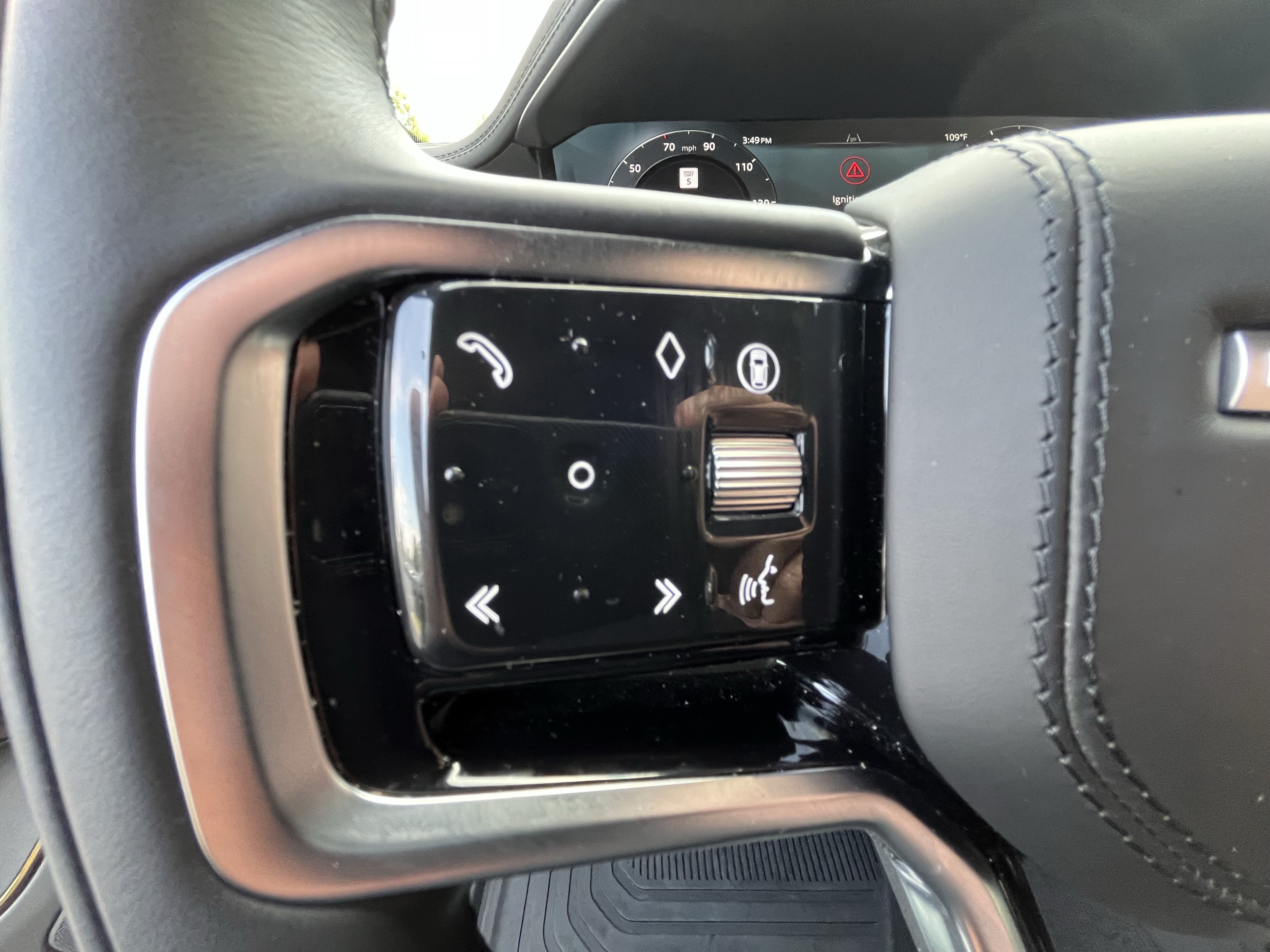 Certified 2025 Land Rover Range Rover Sport SE AWD/4WD image 20