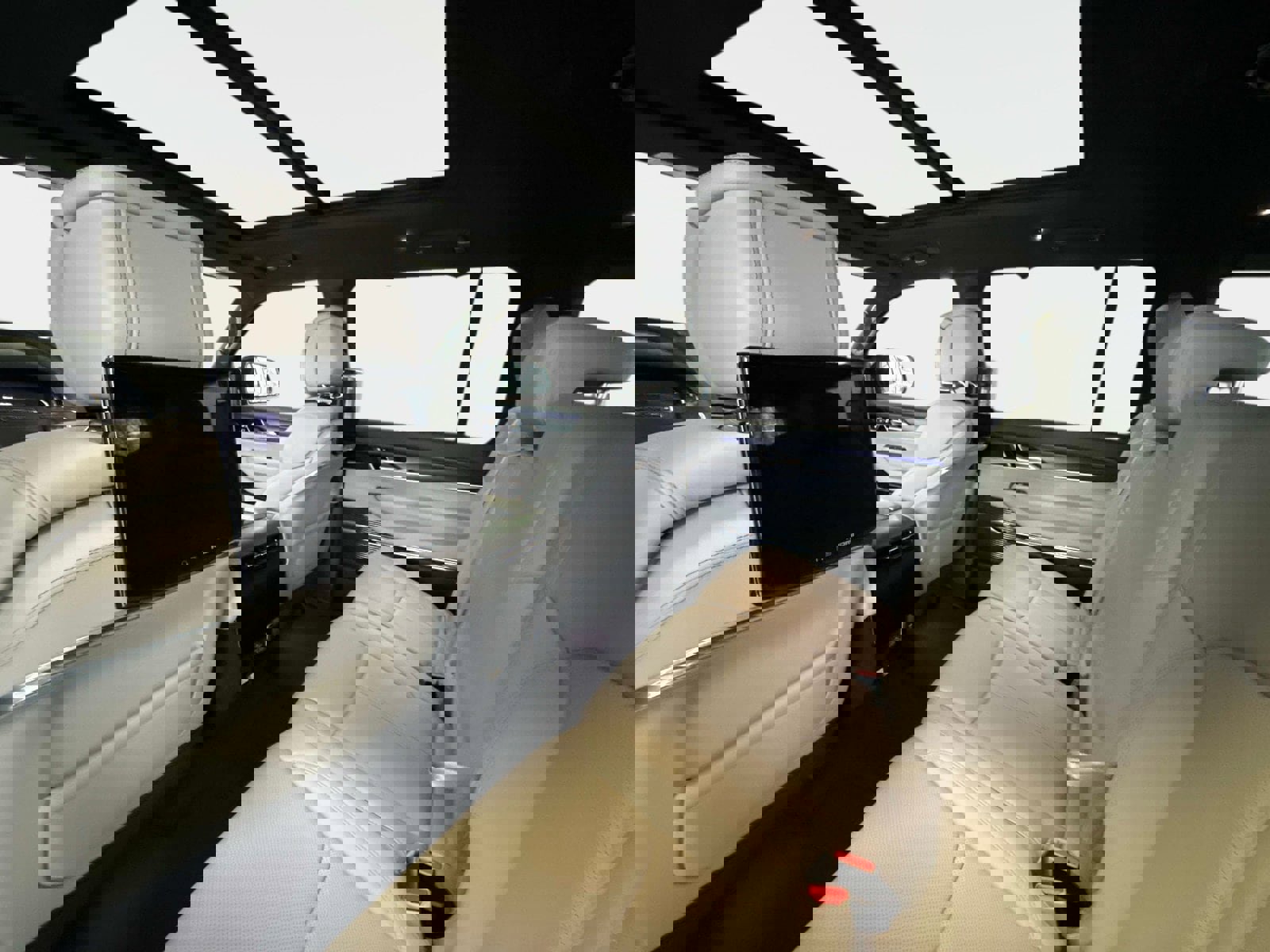 New 2026 Jeep Grand Wagoneer Summit image 18