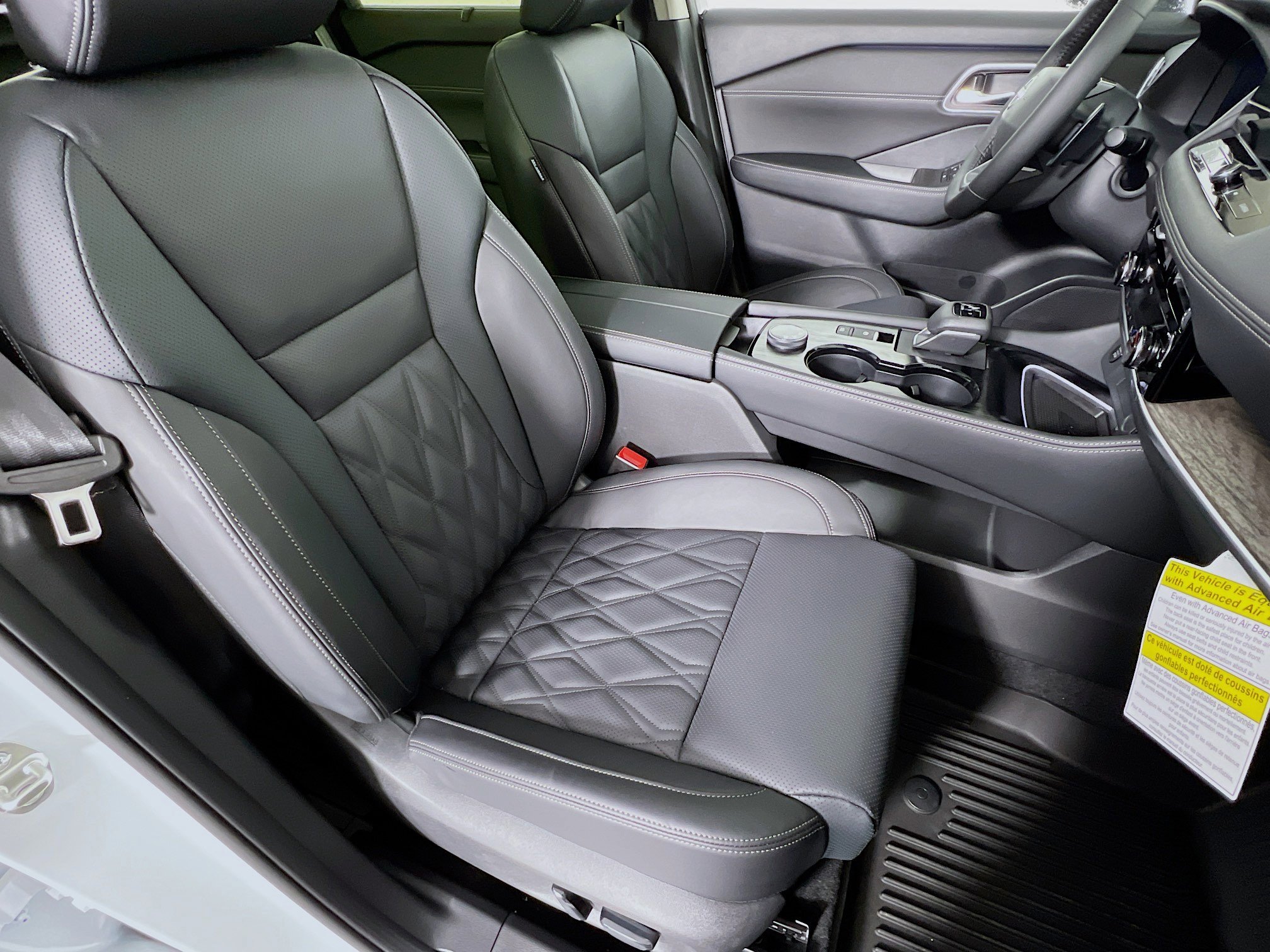 New 2026 Nissan Rogue Platinum w/ Platinum Premium Package image 24