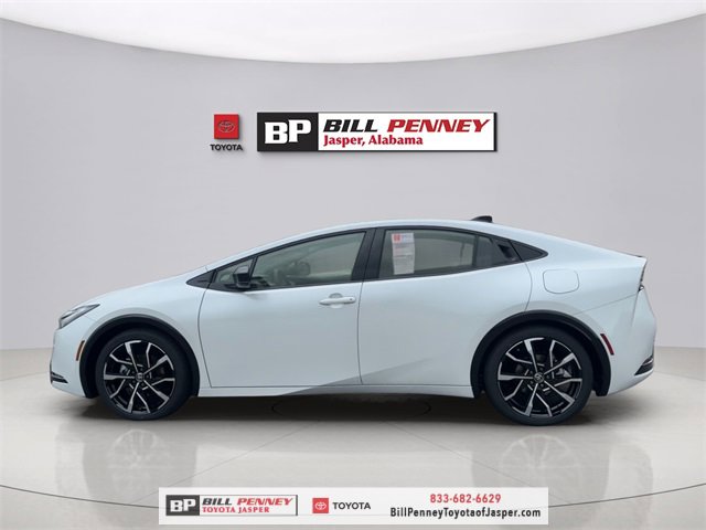 New 2026 Toyota Prius Plug-In Hybrid image 2