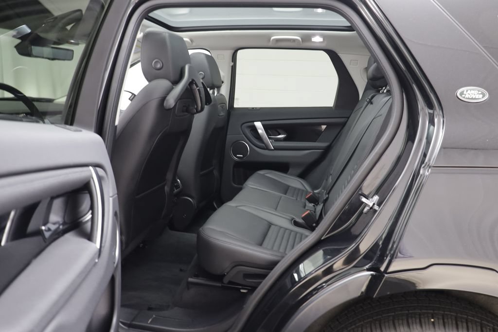 Certified 2025 Land Rover Discovery Sport S AWD/4WD image 15