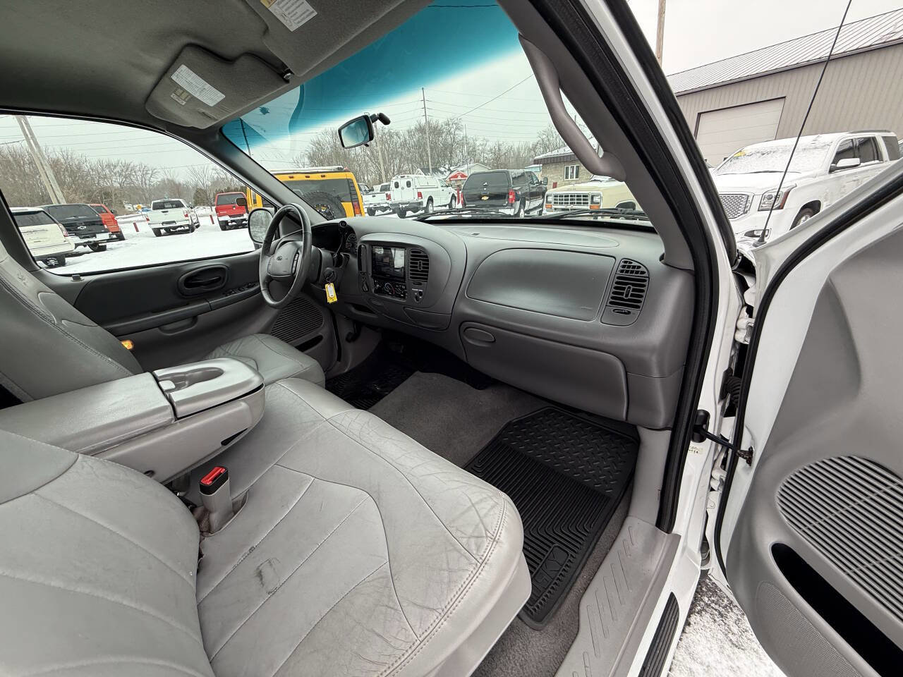 Used 1999 Ford F150 Lariat AWD/4WD image 22