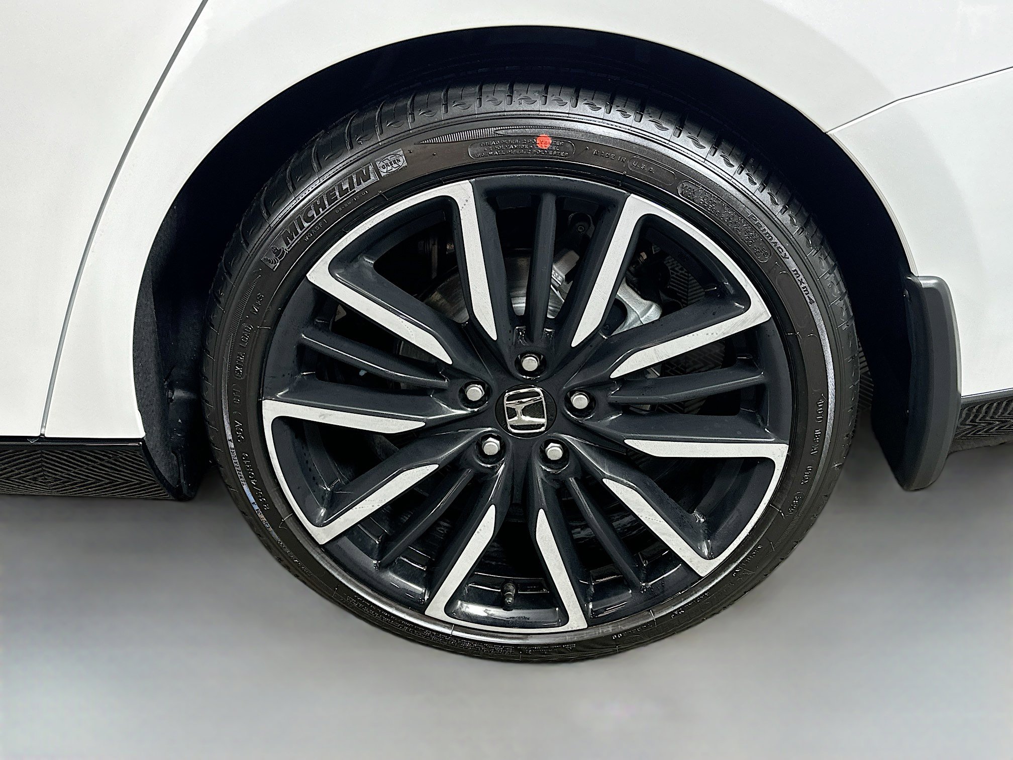 New 2025 Honda Accord Touring image 32