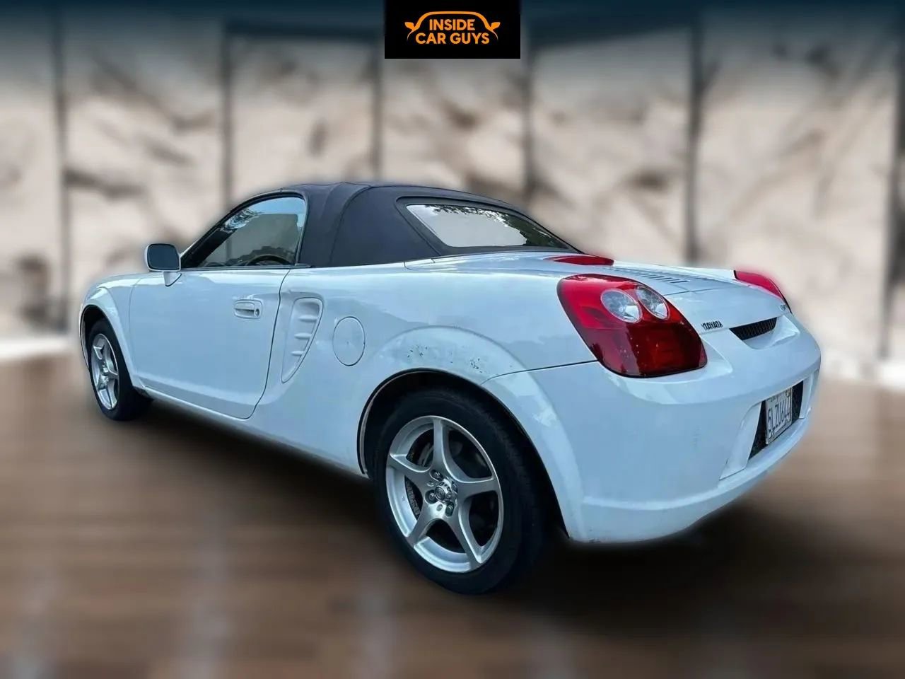 Used 2005 Toyota MR2 image 9