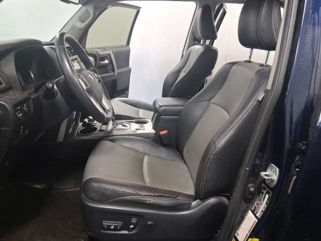 Used 2015 Toyota 4Runner SR5 Premium AWD/4WD image 17