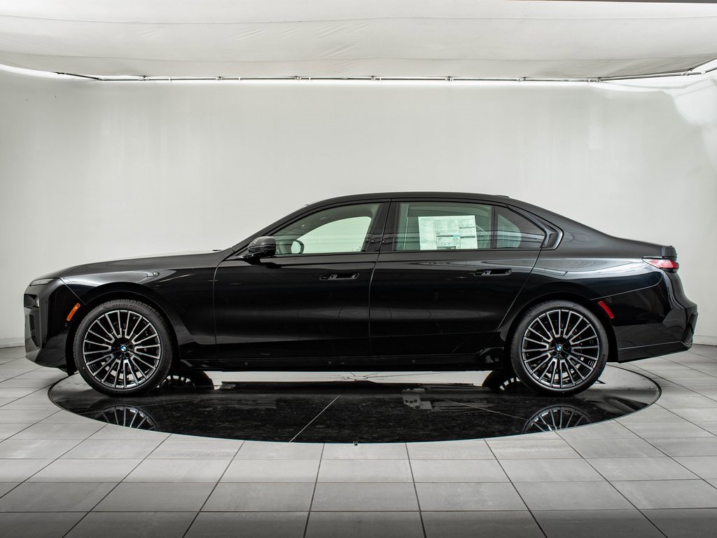 New 2026 BMW 740i xDrive w/ Executive Package image 5