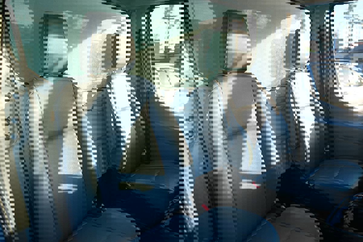 Used 2019 Ford Transit 350 156 DRW image 23