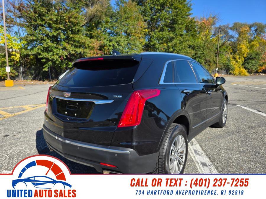 Used 2017 Cadillac XT5 Luxury w/ Driver Awareness Package image 5