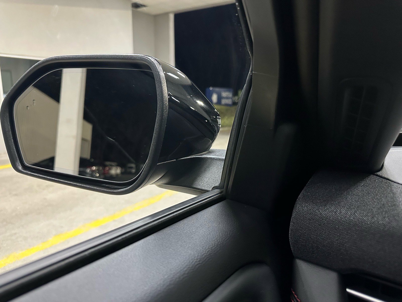 Certified 2025 Ford Explorer ST image 44