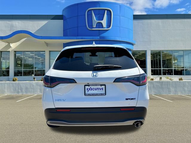 Used 2025 Honda HR-V Sport image 3