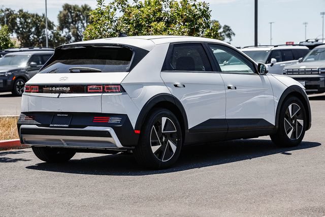 New 2026 Hyundai Ioniq 5 SEL RWD image 5