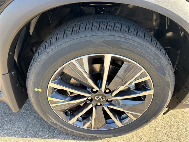 New 2026 INFINITI QX60 Luxe image 10