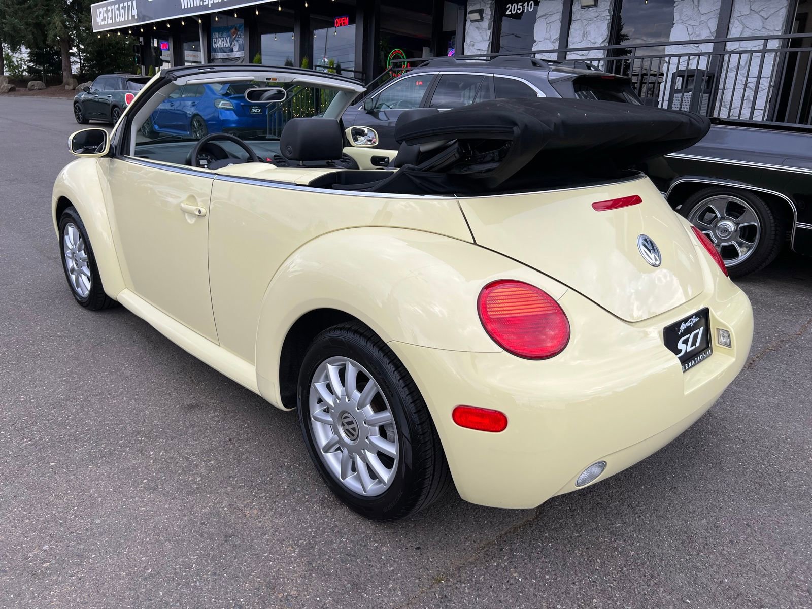 Used 2005 Volkswagen Beetle GLS FWD image 3