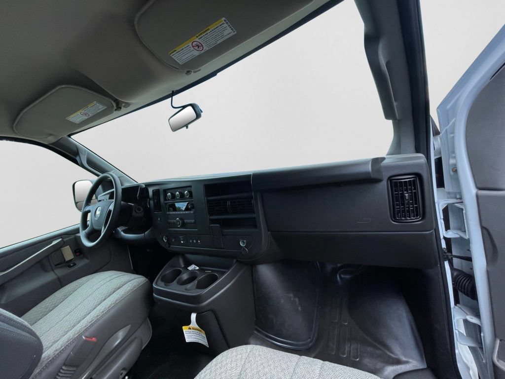 New 2025 Chevrolet Express 2500 w/ Driver Convenience Package RWD image 10