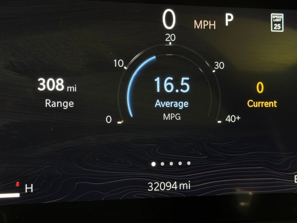 Used 2021 Jeep Grand Cherokee L Summit w/ Advanced Protech Group IV AWD/4WD image 17