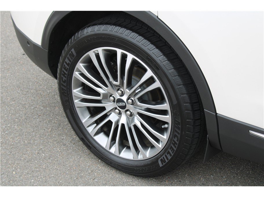 Used 2016 Lincoln MKX Reserve w/ Technology Package AWD/4WD image 34