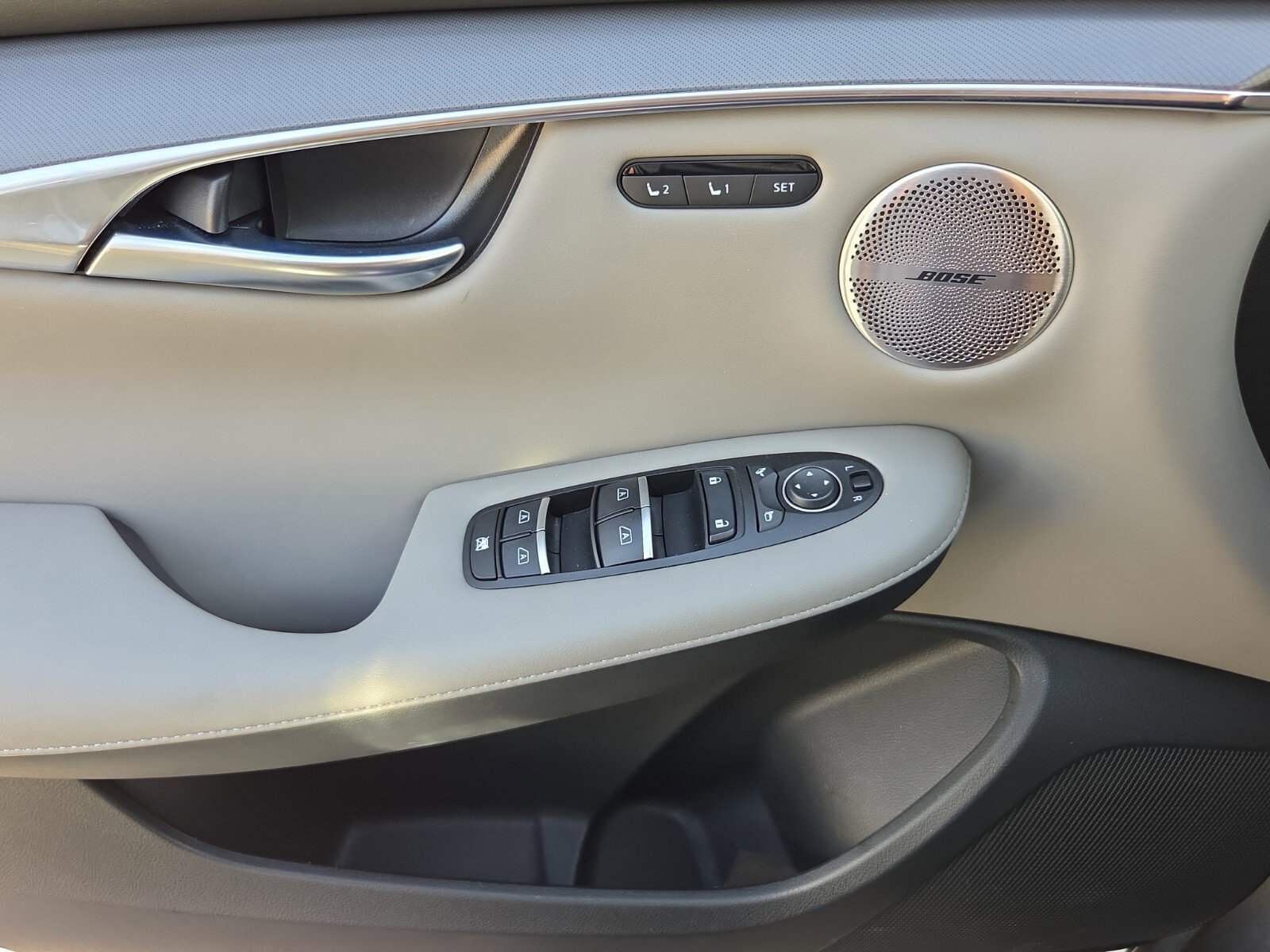 Certified 2023 INFINITI QX50 Luxe image 24