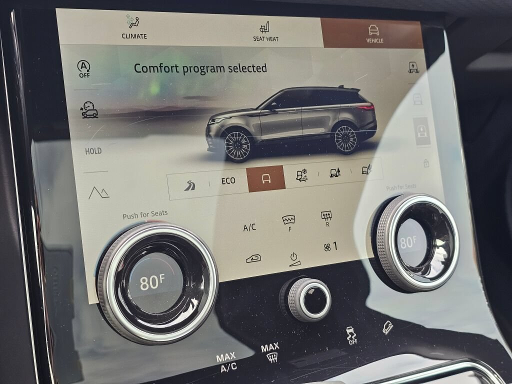 Used 2022 Land Rover Range Rover Velar R-Dynamic S AWD/4WD image 30