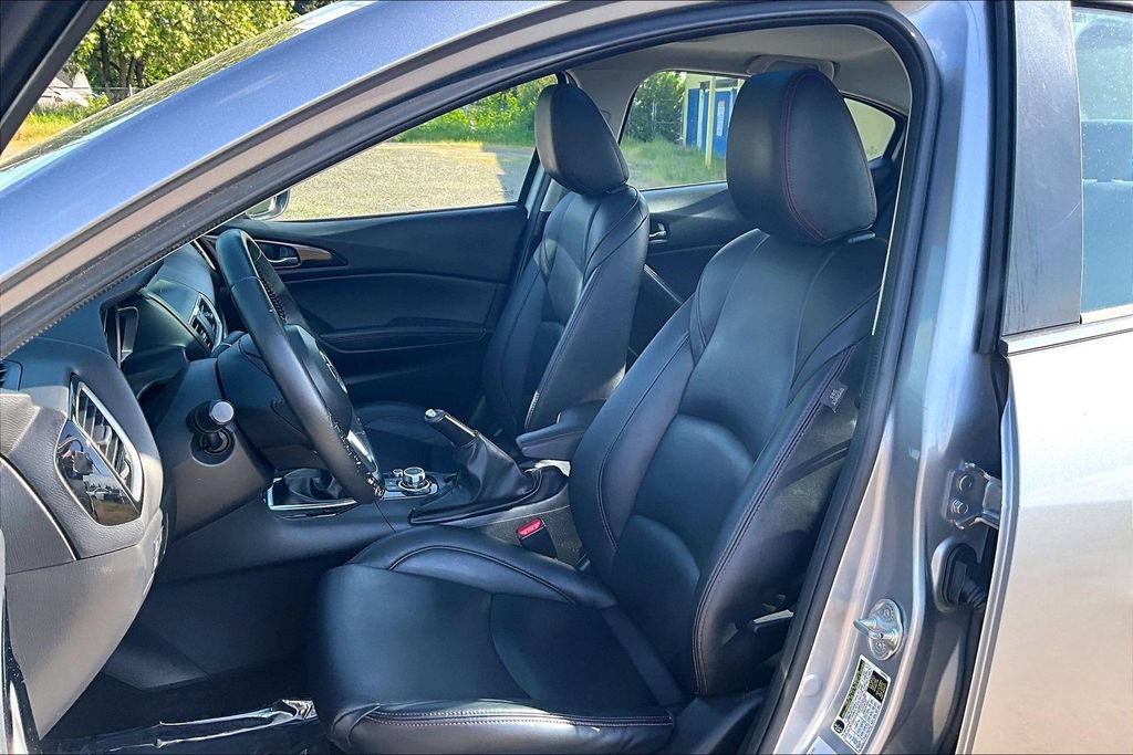 Used 2016 MAZDA MAZDA3 i Grand Touring FWD image 9